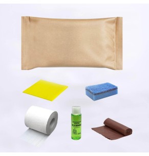 Kit per la pulizia del bagno e della cucina per appartamenti